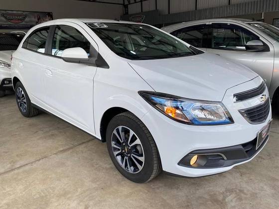 CHEVROLET ONIX 1.4 MPFI LTZ 8V FLEX 4P MANUAL